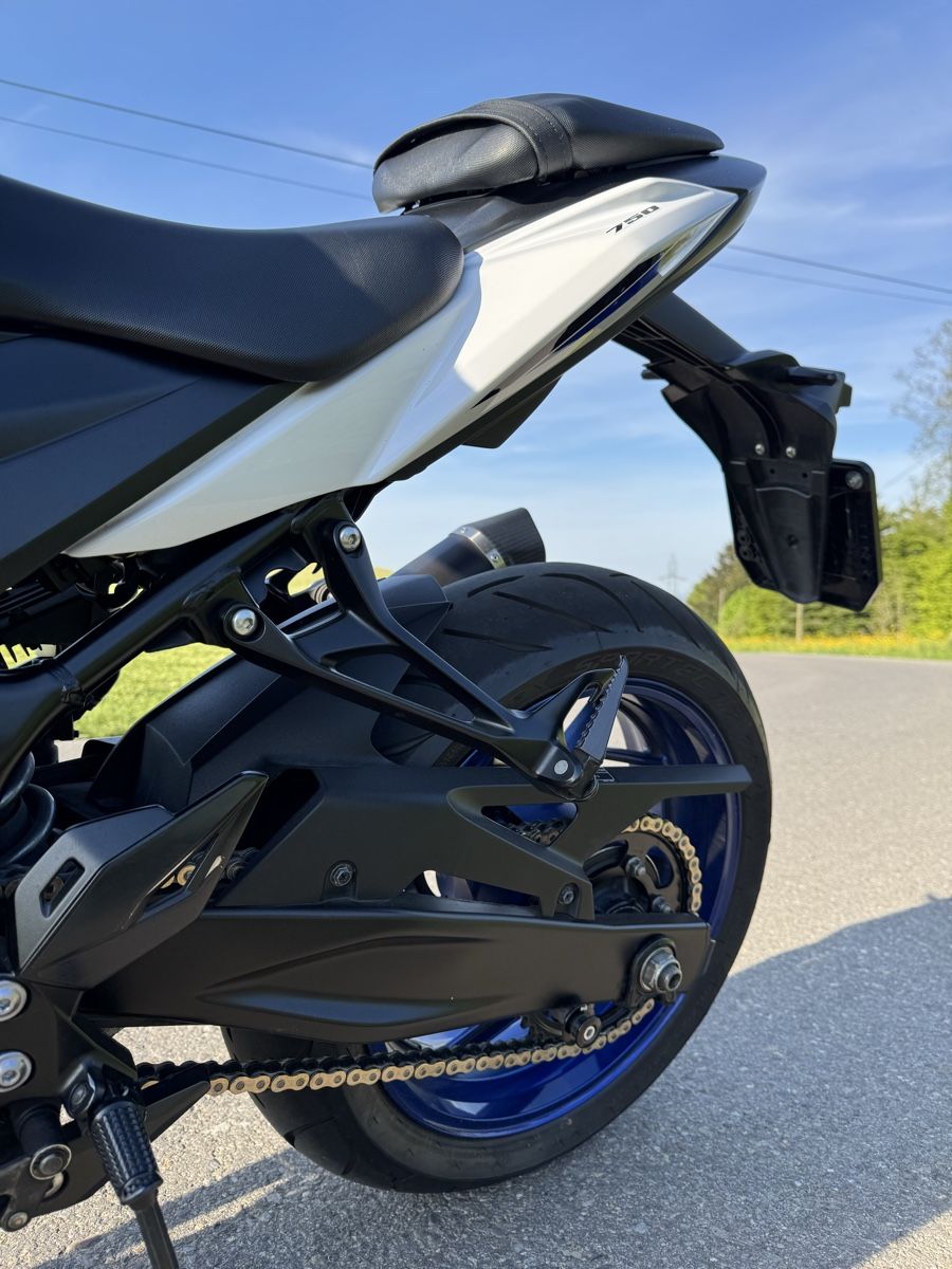 Suzuki Strada: SUZUKI GSX-S 750 ABS – Usato da Luzern venduto da Markusd75 7