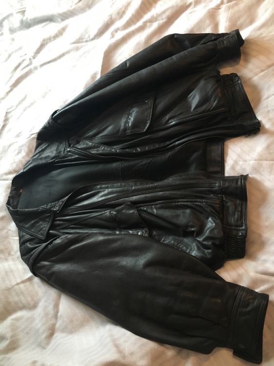 Giacche: Lederjacke schwarz – Usato da Belp venduto da Hornusser54 1
