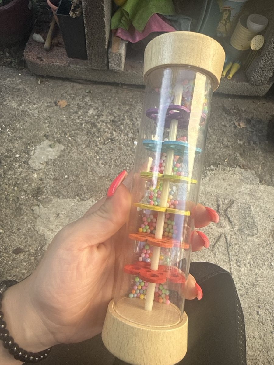 Spielzeuge: Rassel Röhre Holz Kunststoff bunte Kugeln – Neu (gemäss Beschreibung) aus Zürich von Pingu333 3