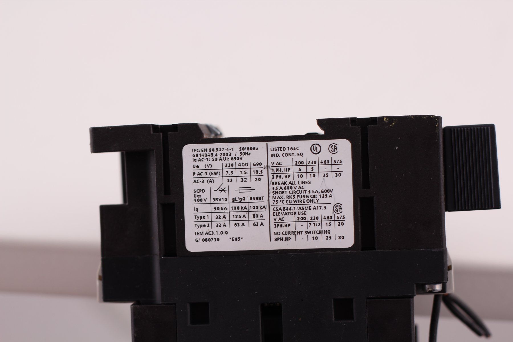 Siemens Componenti elettronici: Siemens Sirius 3RT1034-3EL28-0KS3 – Usato da Winterthur venduto da Hint17 4