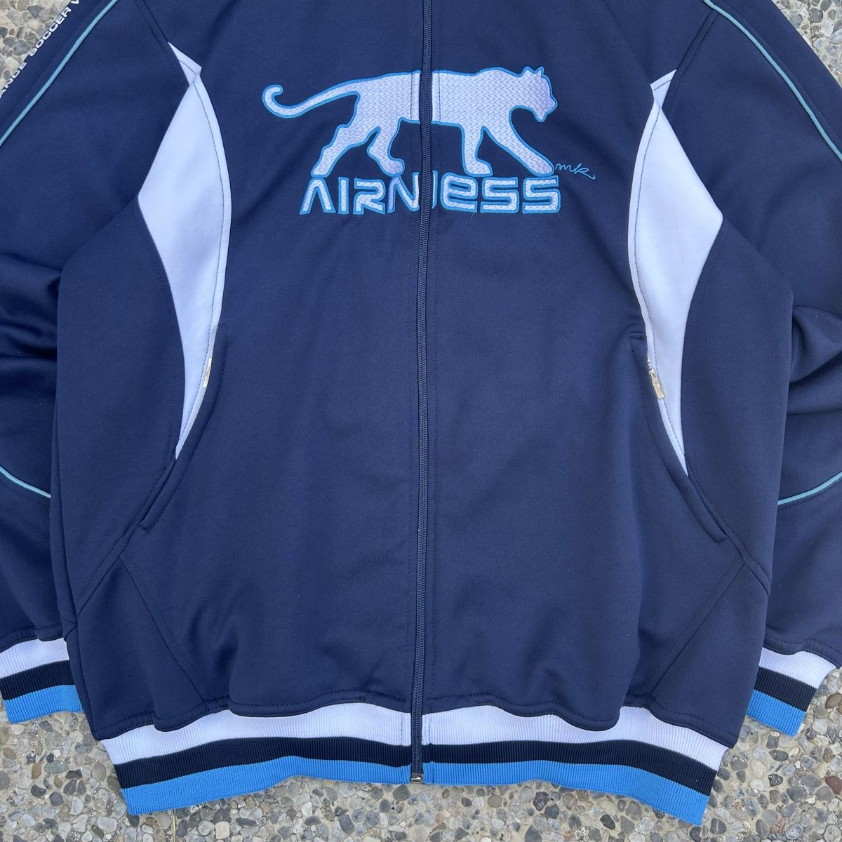 Giacche: Vintage Airness blue embroiedered jacket – Usato da brent venduto da fukusapes 2