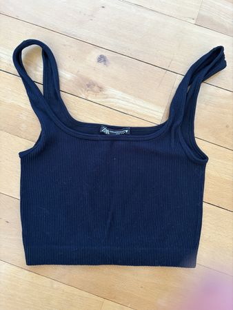Zara Ripp-Top schwarz Grösse XS-S guter Zustand