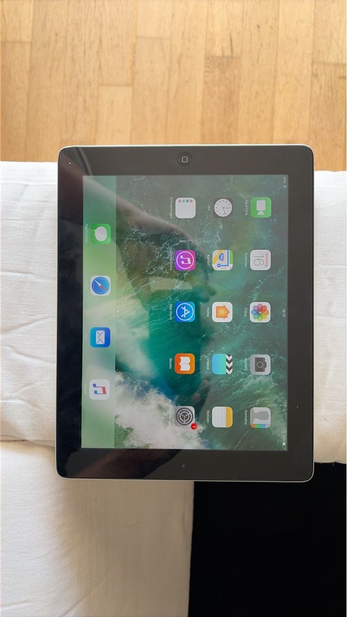 Apple Tablet PC: Apple iPad gebraucht A1458 16 GB – Gebraucht aus Dagmersellen von patriceee01