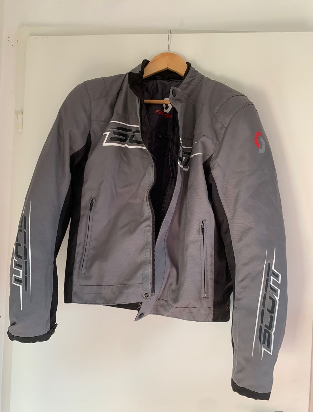 Scott Giacche: Töffjacke Scott – Usato da Bassersdorf venduto da ggr_6q6f