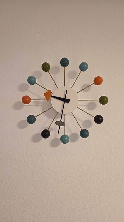 Vitra Stand- & Wanduhren: Vitra Wanduhr – Gebraucht aus Reinach BL von Cartier2