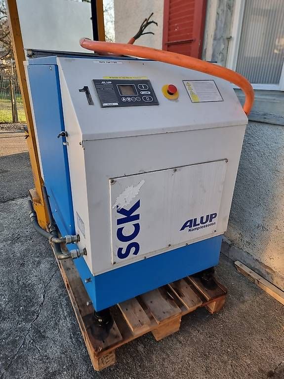 Kompressoren: SCHRAUBENKOMPRESSOR – Gebraucht aus Aedermannsdorf von Automarkt 3