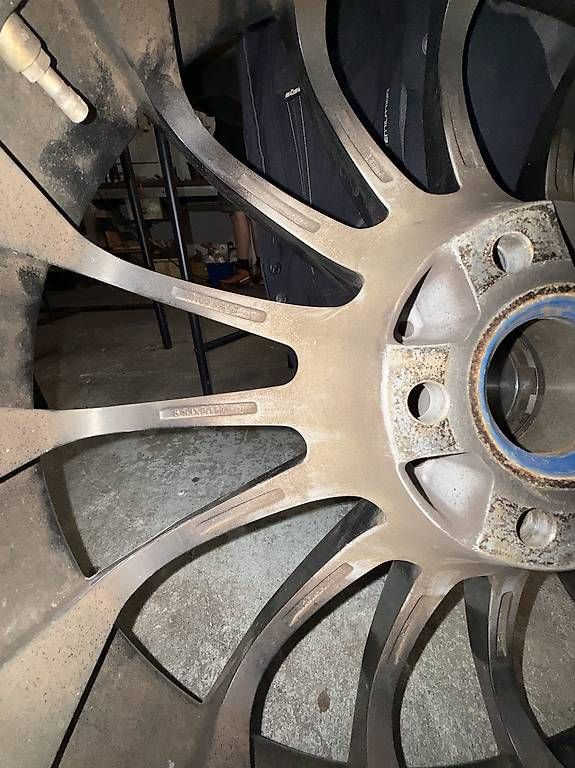 Cerchioni: Tomason 20" Leichtmetallfelgen TN9 Audi – Usato da Mauren venduto da mar_nx2z 2