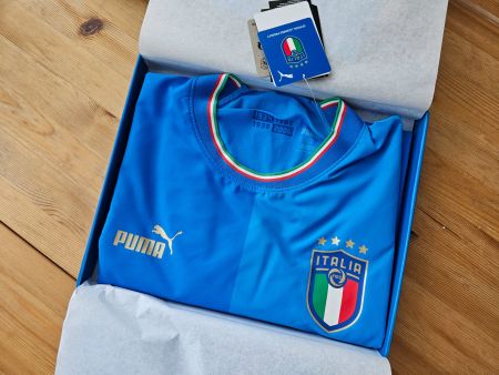 Italien Trikot NEU in Box authentic Puma Gr. S Trikot Italia