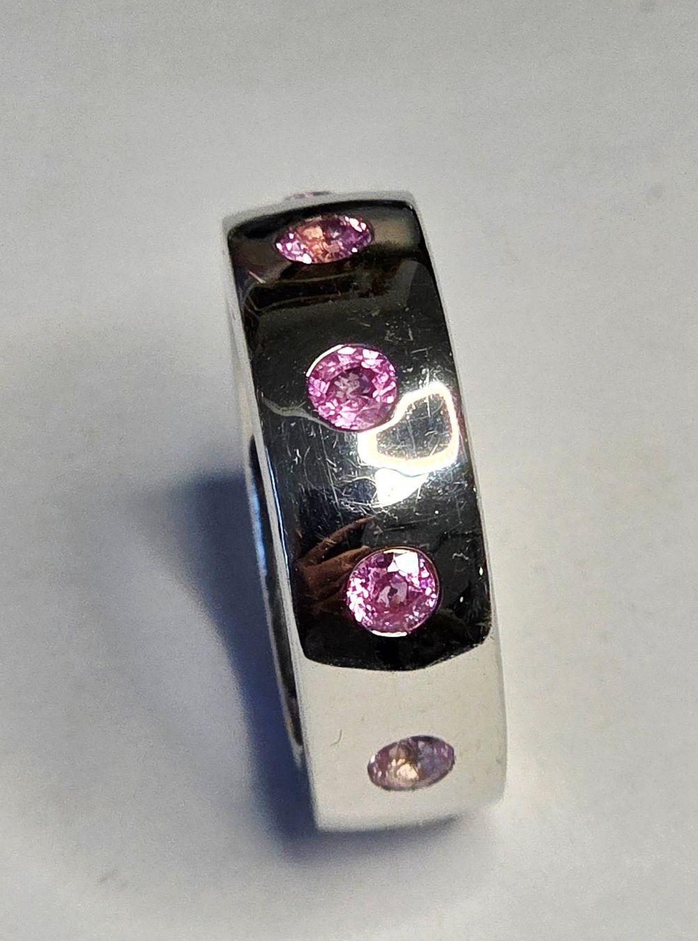 Bagues: Silber Fingerring mit rosa Edelsteinen – Neuf (Voir description) à Zürich par benedikt12 1