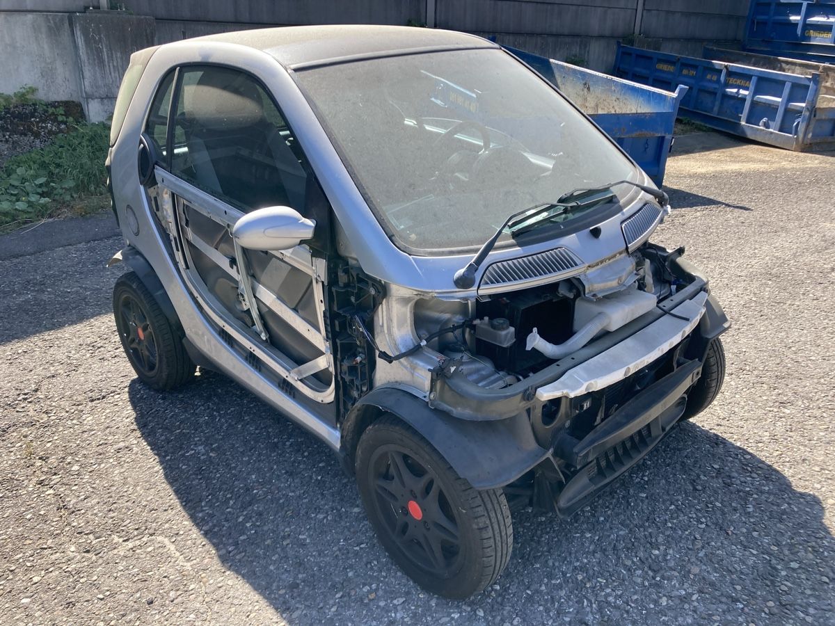 Smart Automobili: Smart ForTwo - ab 1 Fr. ! - Für Export oder als Teilespender – Usato da Magden venduto da CERS 1