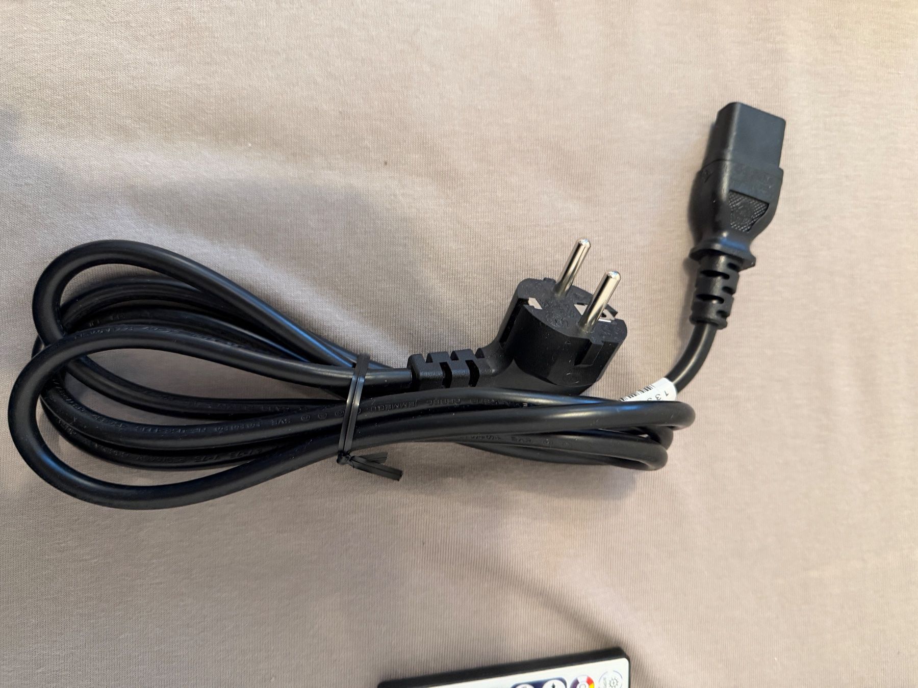 Kabel: Stromkabel EU Stecker neu – Neu (gemäss Beschreibung) aus Zürich von fresh0001