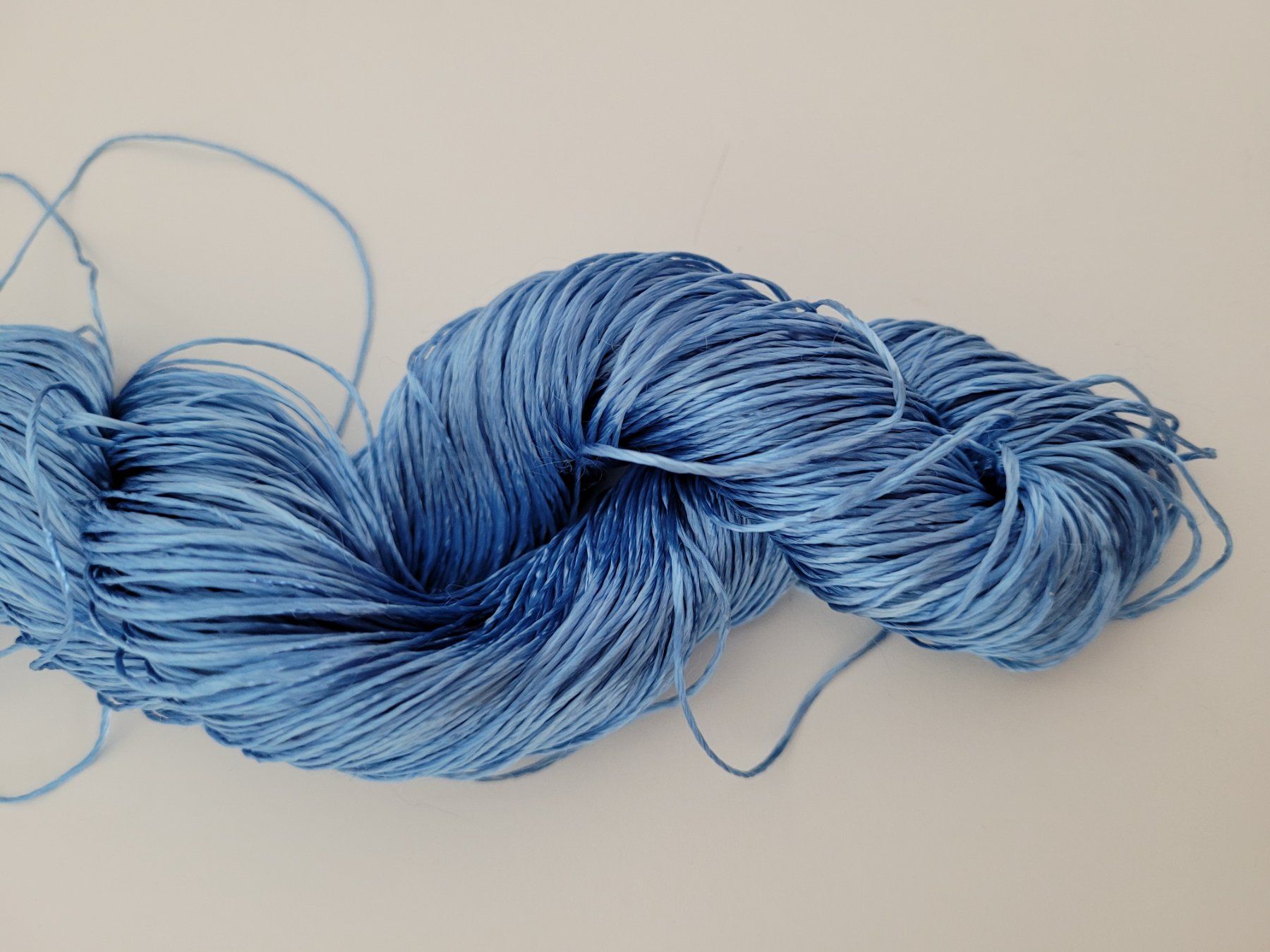 Lana: Stickgarn Viskose hellblau 40g – Nuovo (secondo la descrizione) da Aarburg venduto da NDK 1