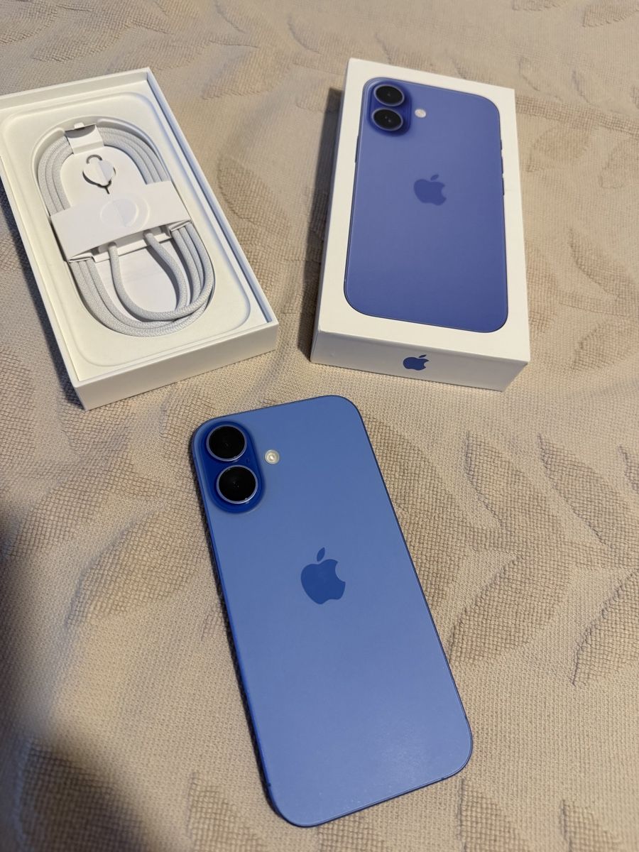 Apple Telefoni cellulari / Smartphones: Apple iPhone 16 128GB Ultramarine – Usato da Zug venduto da mn-handel 2