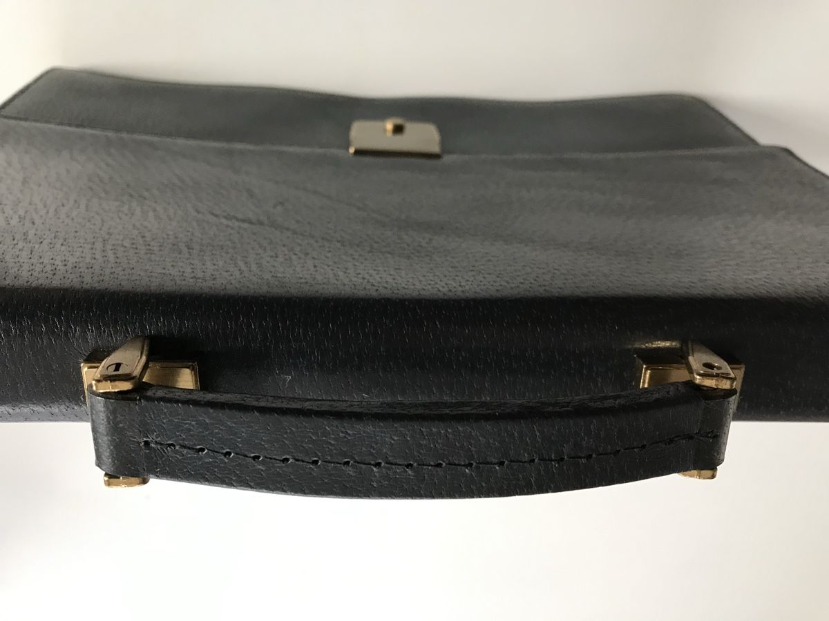 Valigie & Borse: Mallette porte document en cuir – Usato da Villeneuve VD venduto da sim_q5hp 4