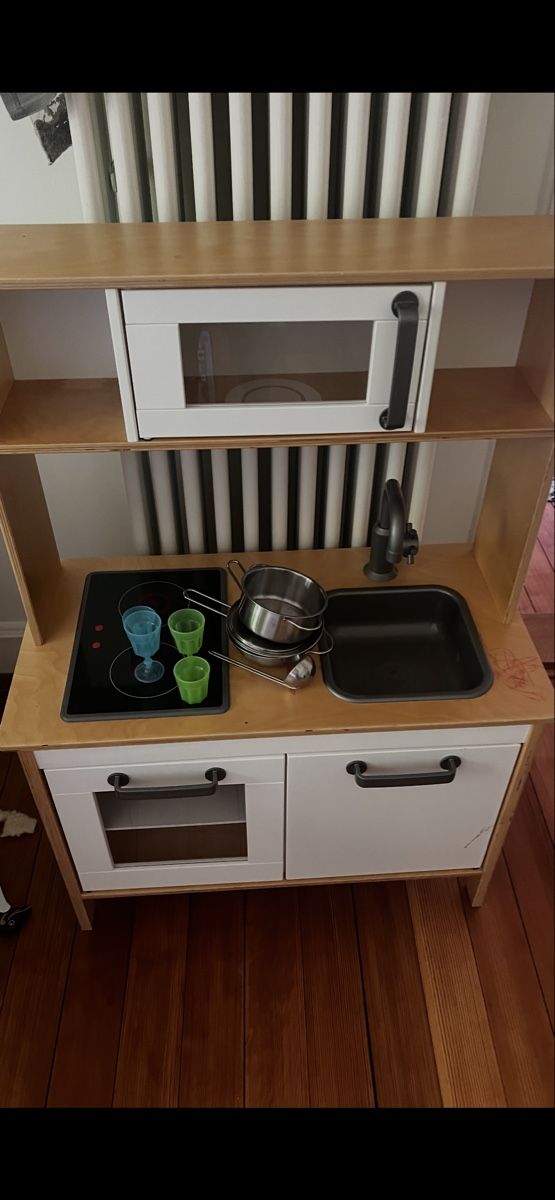 Ikea Spielzeuge: Ikea Kinder Spielküche – Gebraucht aus Zürich von eda_d2yh