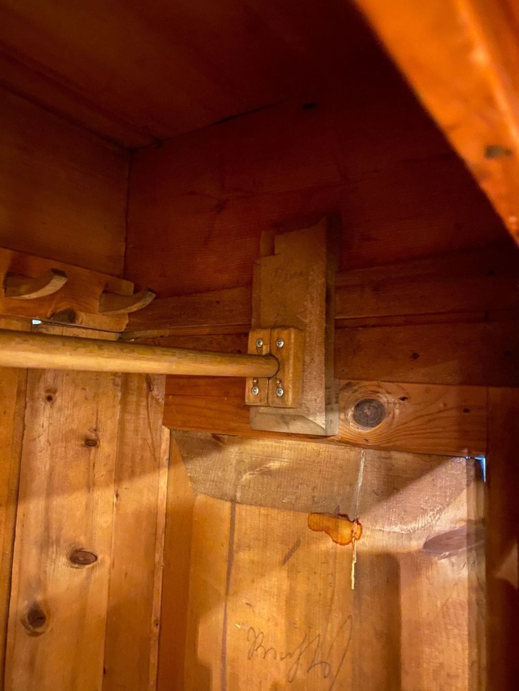 Armadi: Empire Tannenholz-Schrank – Usato da Gränichen venduto da onkel_xxl 8