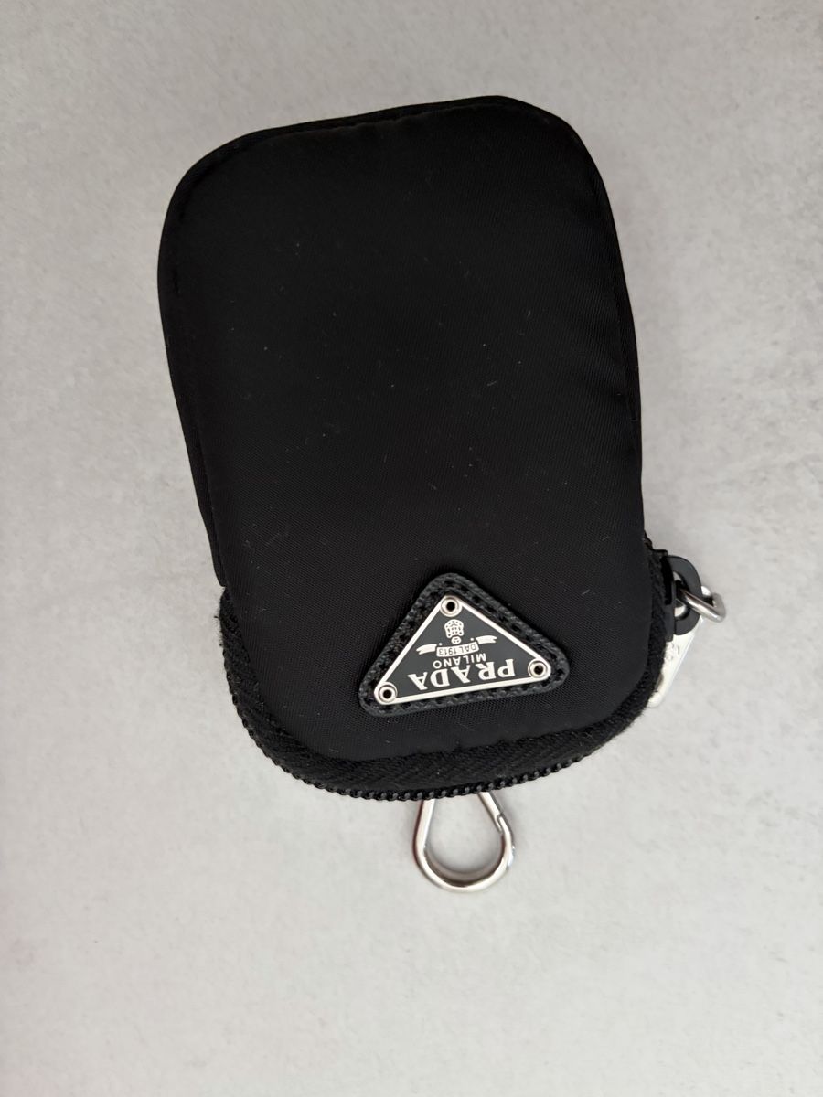 Prada Autres vêtements & accessoires: Pouch Prada  – Neuf (Voir description) à Minusio par giu_w2st