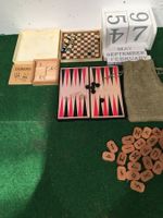 Diverse Spiele: Schach, Domino, Backgammon, Runen USW