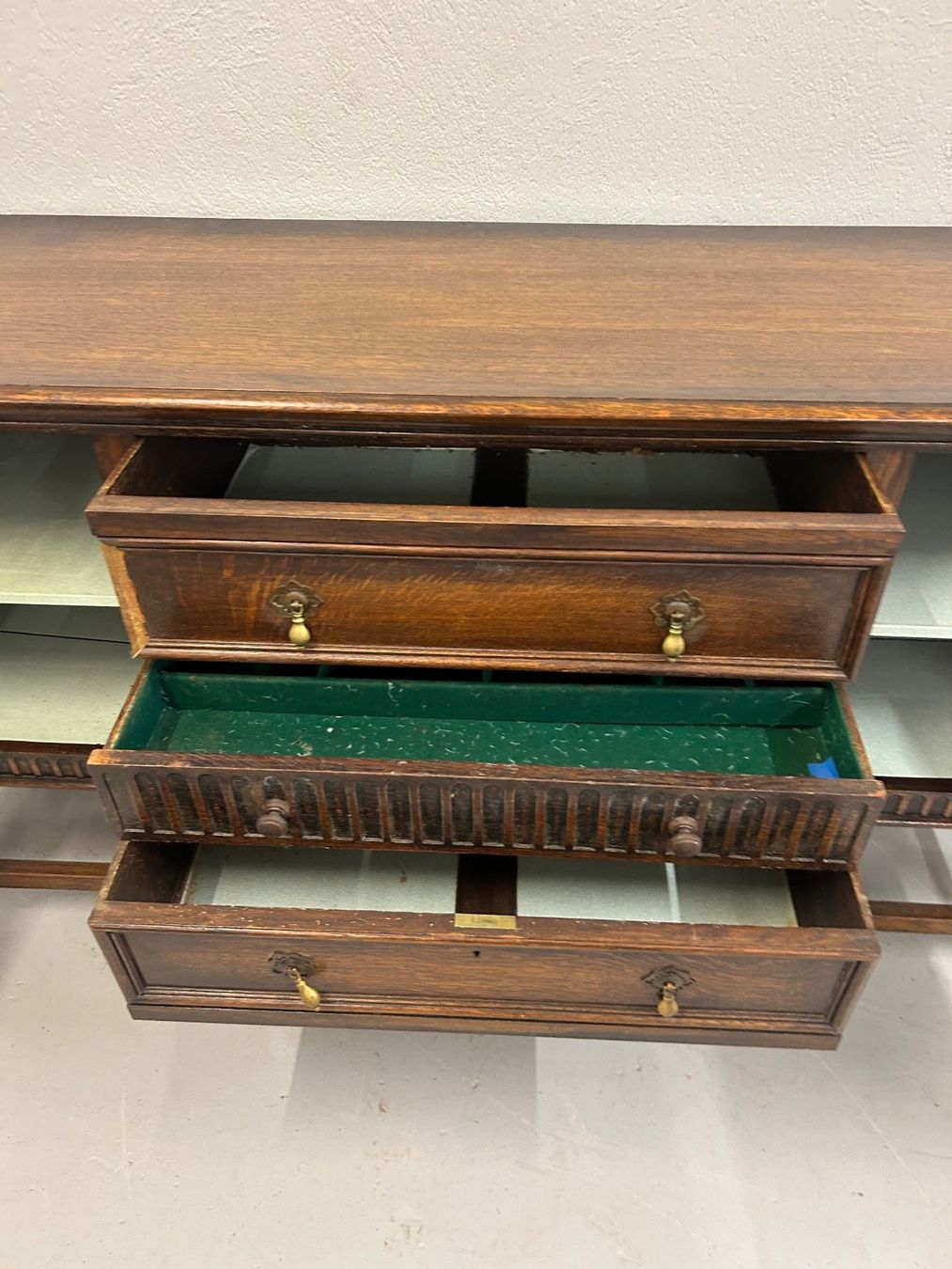 Kommoden: Sideboard / Anrichte Viktorianisch Eiche ca. um 1900 – Gebraucht aus Zürich von Levelart 4