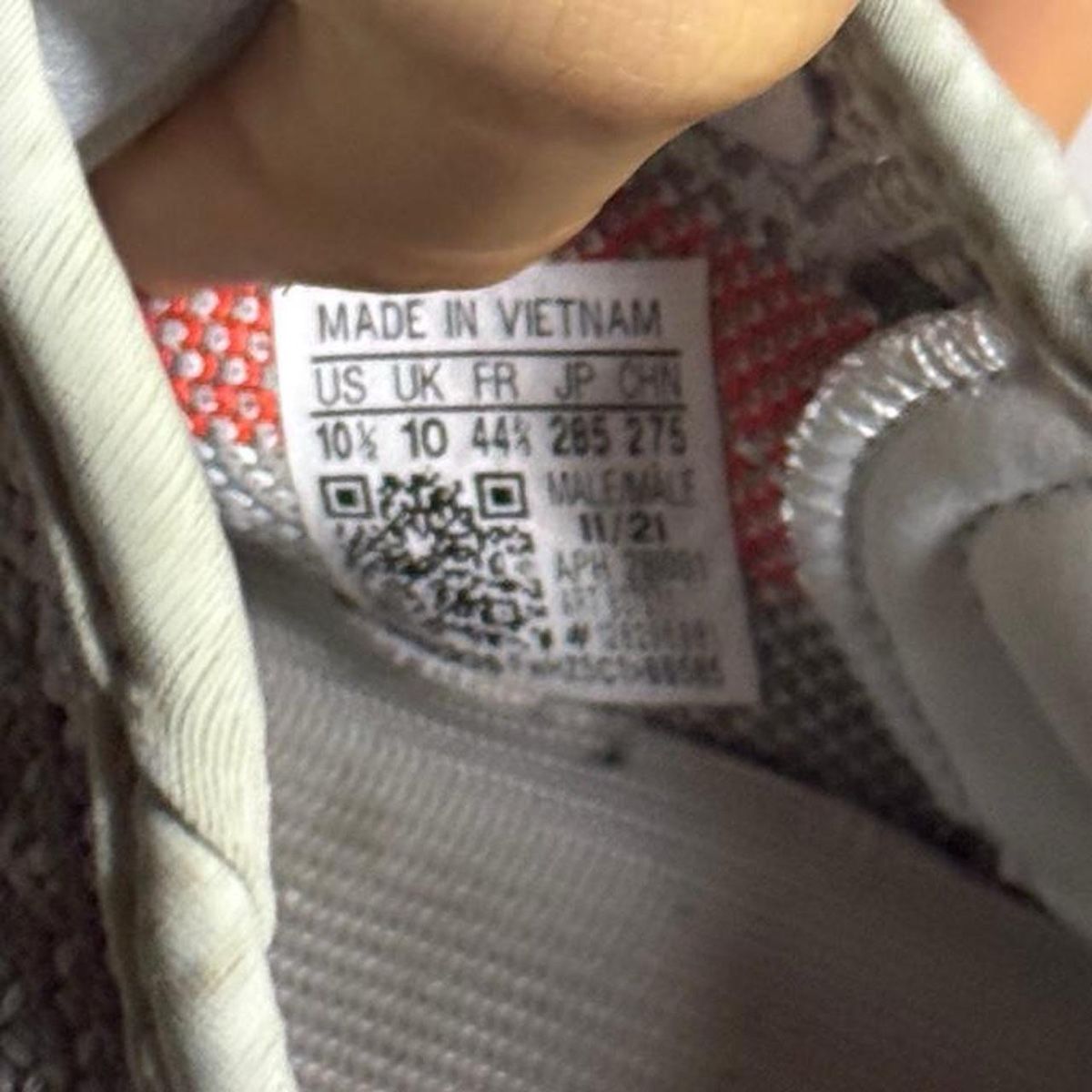 Adidas Scarpe da uomo: Yeezy Boost 350 V2, Blue Tint – Nuovo (secondo la descrizione) da Caviano venduto da reselleo21 4