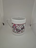 Porzellan Tasse mit Herzmuster Unikat neu 