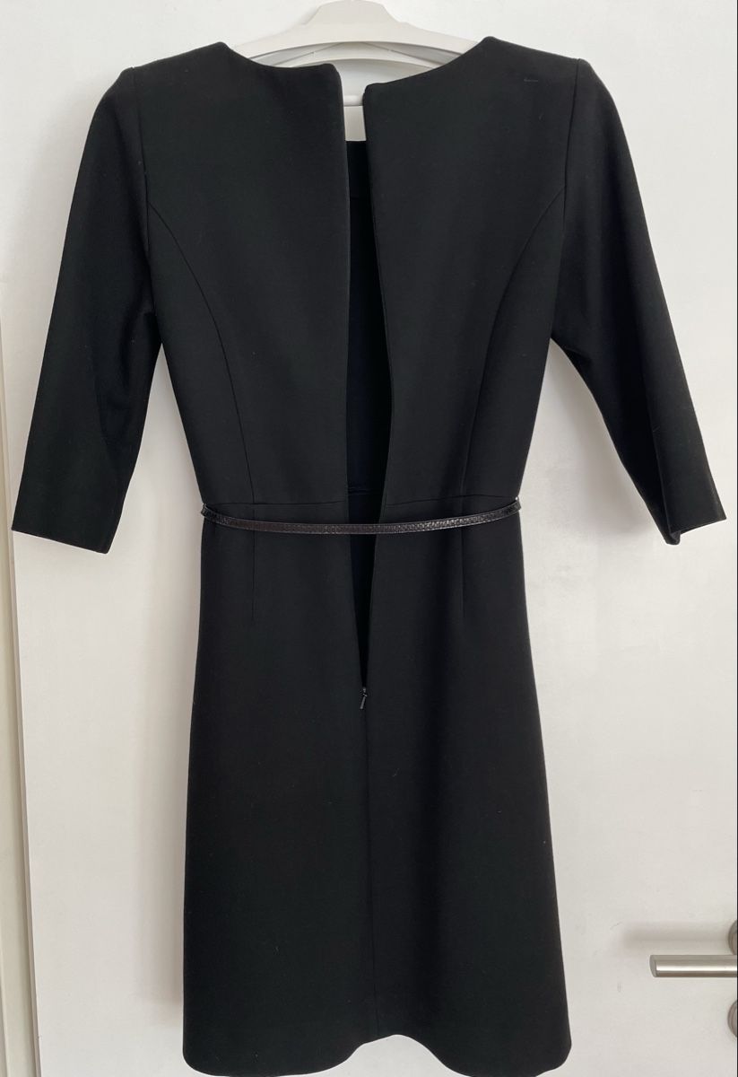 Hallhuber Vestiti: Hallhuber Kleid, schwarz, Gr. 36, mit Gürtel – Usato da St. Moritz venduto da cri_h9tt 2
