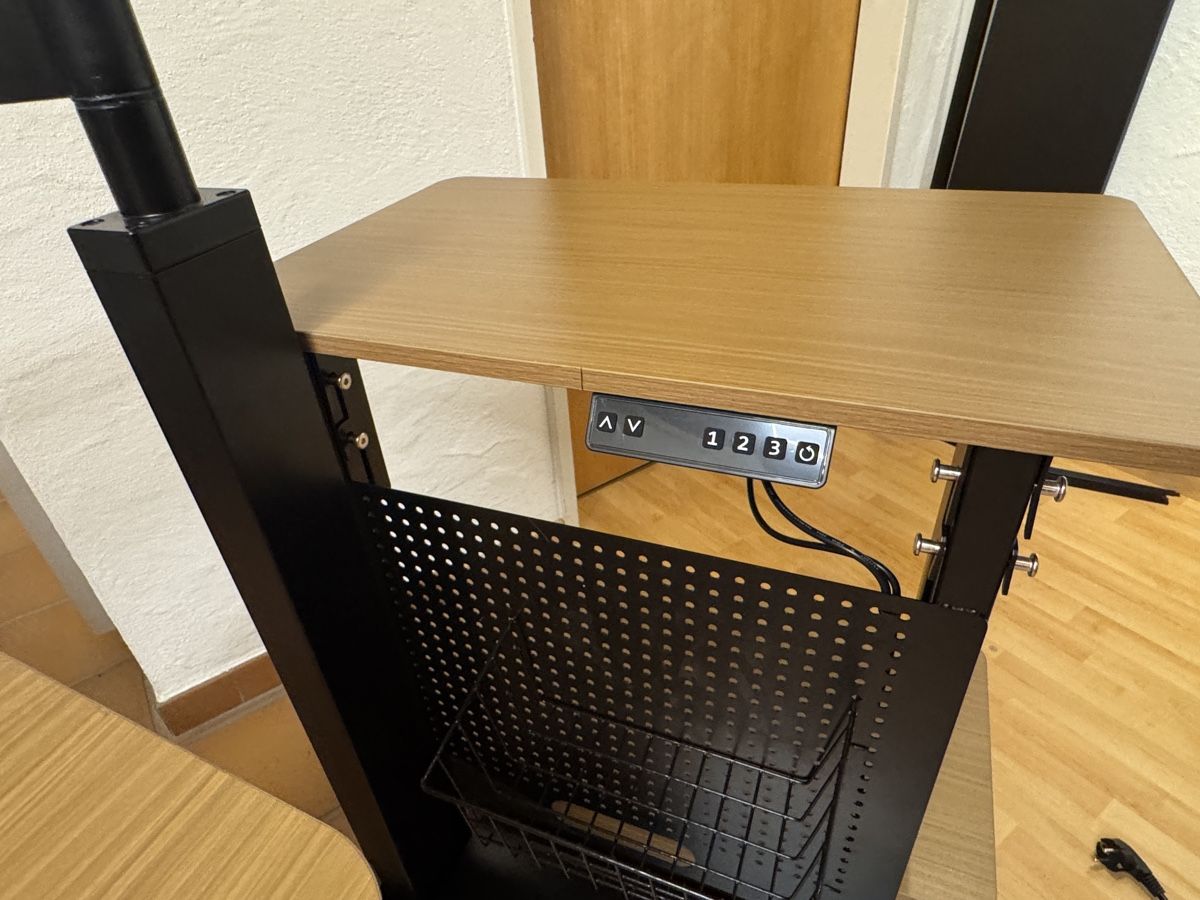 Tische: Ingrem Gaming Tisch – Gebraucht aus Bäretswil von tsc_5r66 3
