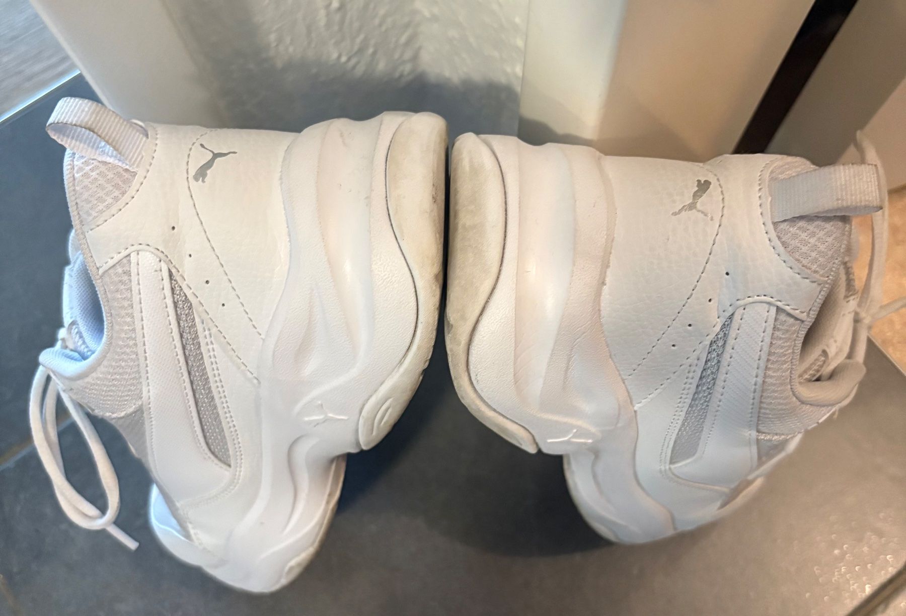 Puma Herrenschuhe: Puma Sneaker weiss – Gebraucht aus Küssnacht am Rigi von Wir-3 2