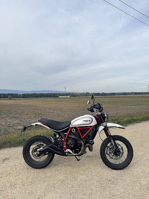 Strasse: Ducati Scrambler 800 Desert Sled – Gebraucht aus Praz (Vully) von Tomtom35 1