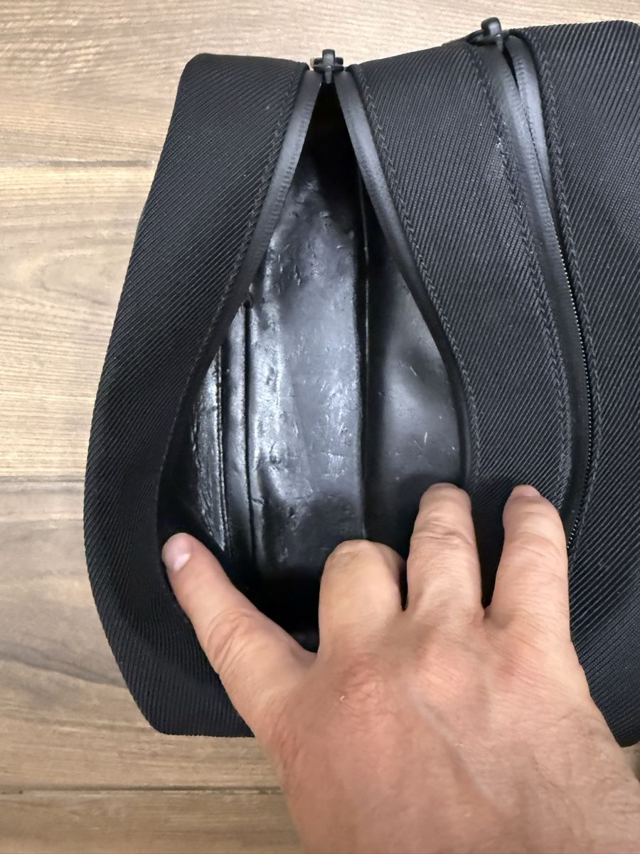 Montblanc Trousses de maquillage: Montblanc Nightflight Necessaire Double Zip – D'occasion à Erlinsbach par homer2478 3