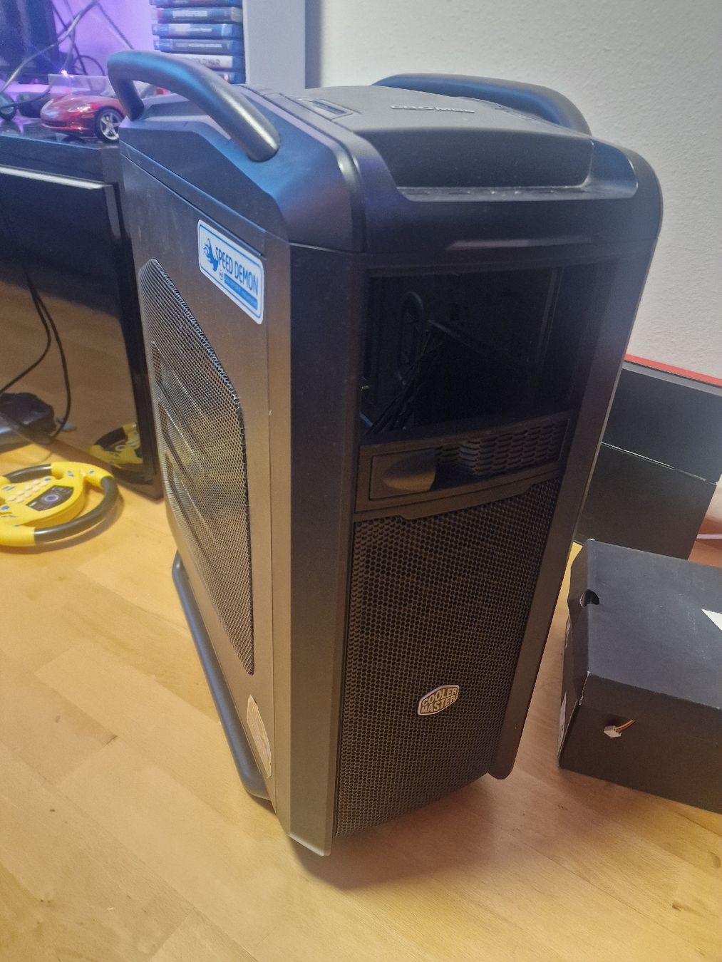 Custodie: Cooler Master Cosmos SE Gehäuse – Usato da St. Gallen venduto da PrestigeCarsMali 4
