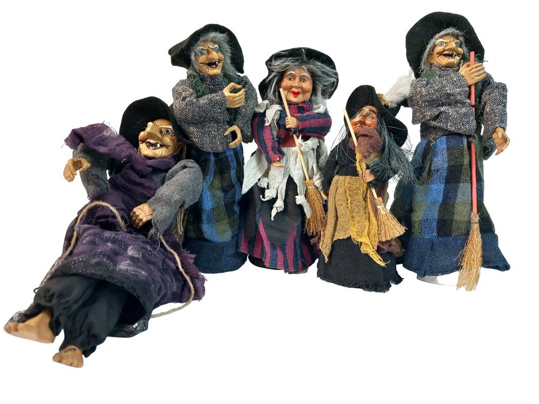 Statuette: Hexen-Figur Deko Set (5 Stk.) – Usato da Hünenberg venduto da Restwert_Zug