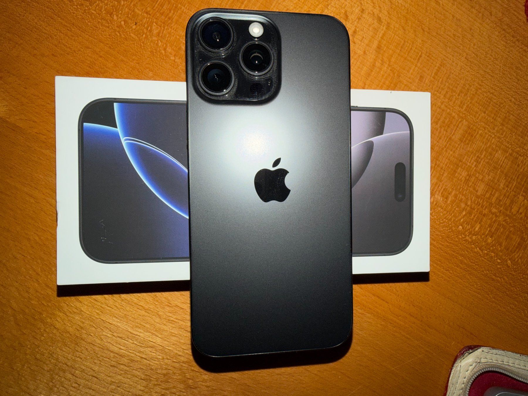 Apple Handys / Smartphones: IPhone 16 Pro Max 256 GB – Gebraucht aus Berg TG von rei_22z6 3