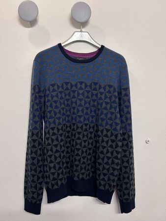 Ted Baler Pullover T4