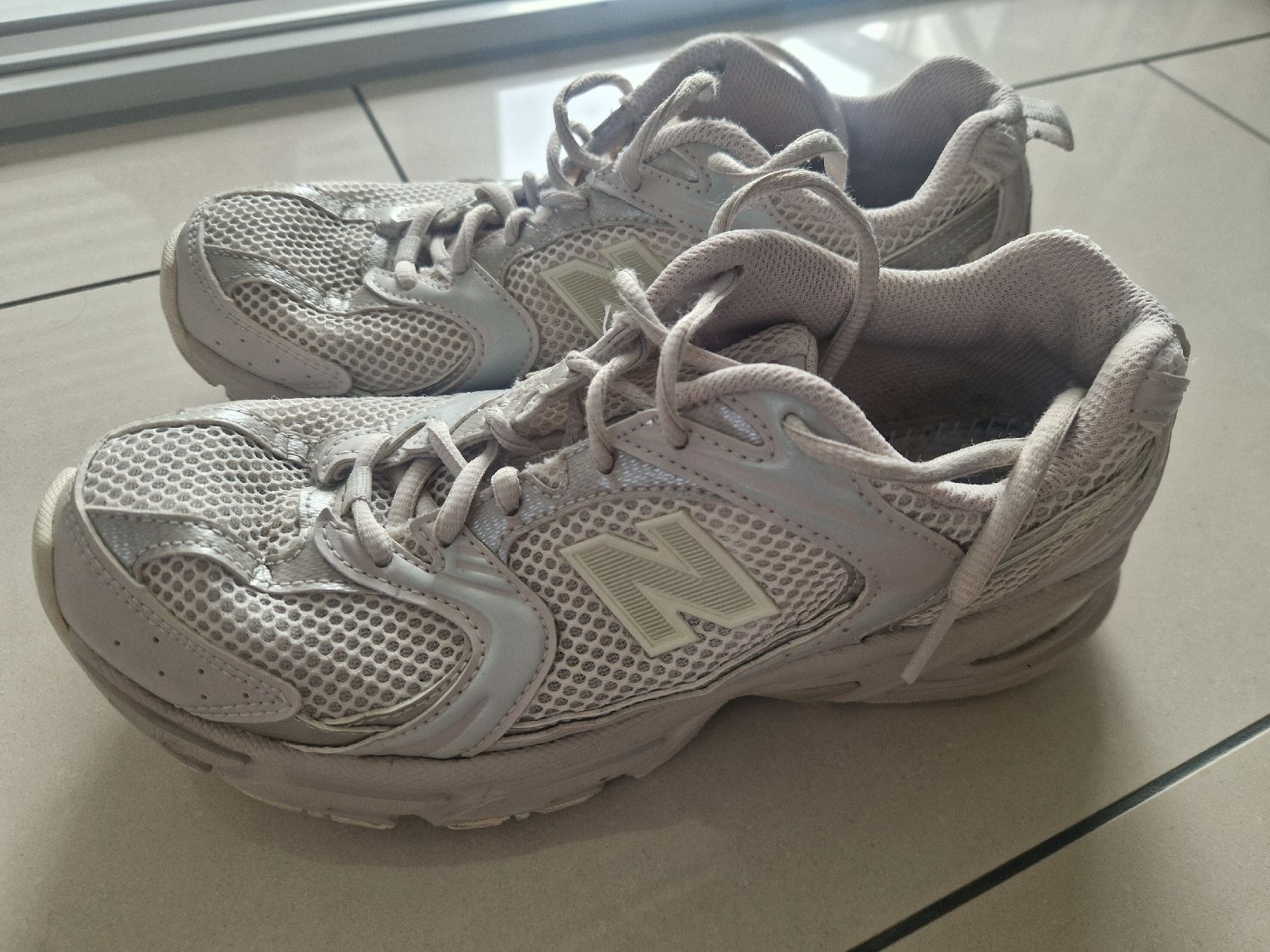 New Balance Damenschuhe: New Balance Grösse 38.5 – Gebraucht aus Lyss von katelisa 1
