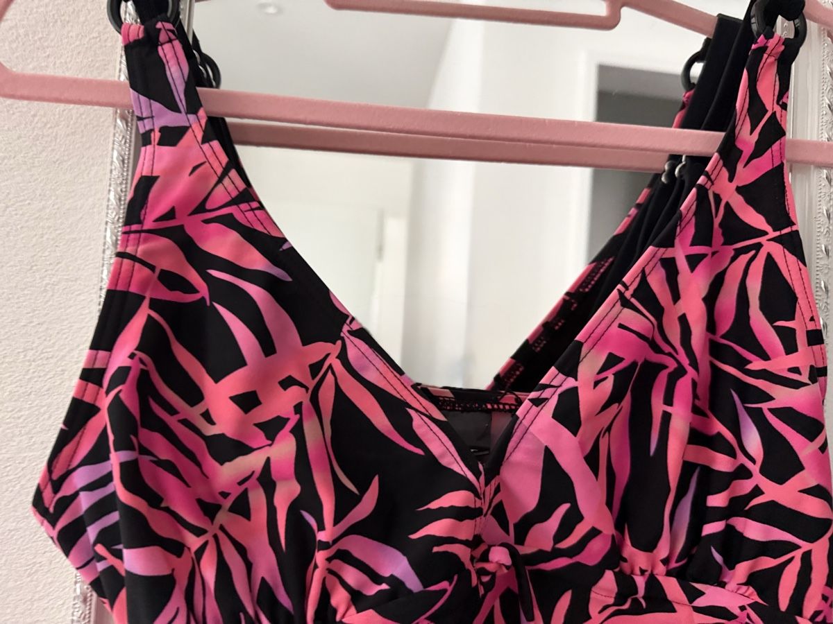 Maillots de bain & Bikinis: Tankini SUN PROJECT Grösse 48  – D'occasion à Pfeffikon LU par pepino17 8