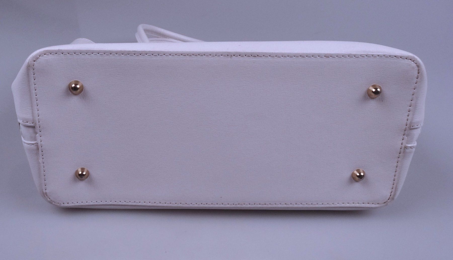Borse da donna: Weisse Leder Handtasche Shopper – Usato da Volketswil venduto da brockipfannenstil 5