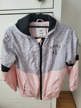 Windjacke Mädchen gr.134