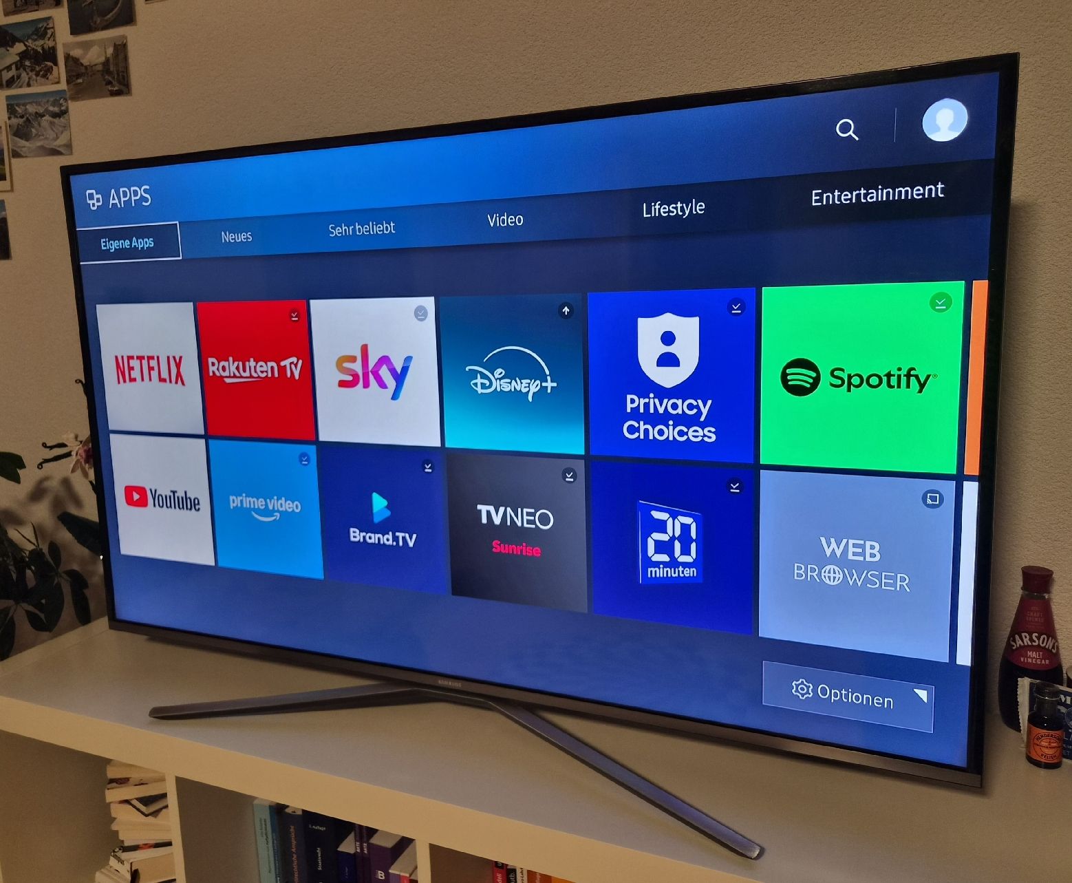 Televisori: Samsung 49" UHD 4K Flat Smart TV KU6400 – Nuovo (secondo la descrizione) da Häggenschwil venduto da Svge 2