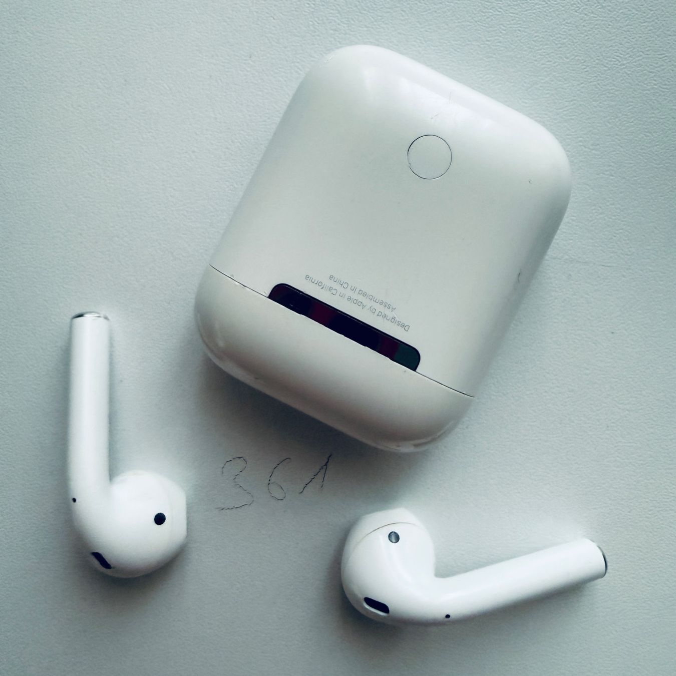 Apple Cuffie: Original Apple AirPods 2 Gen. Wireless Kopfhörer & Case – Usato da Basel venduto da MY.AIRPODS.SHOP 6