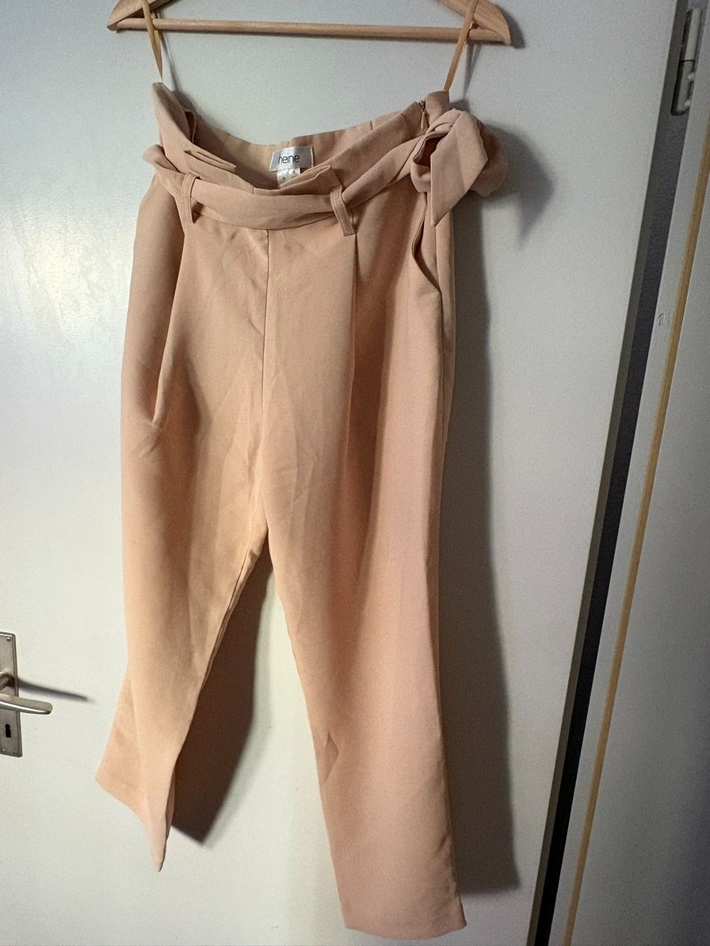 Hosen: Sommerhose in Gr.38 – Gebraucht aus Bern von kYoZZ