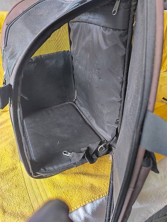 Zaini: Hunderucksack Troli Tasche Box – Usato da Uetendorf venduto da hof_2rmq 2