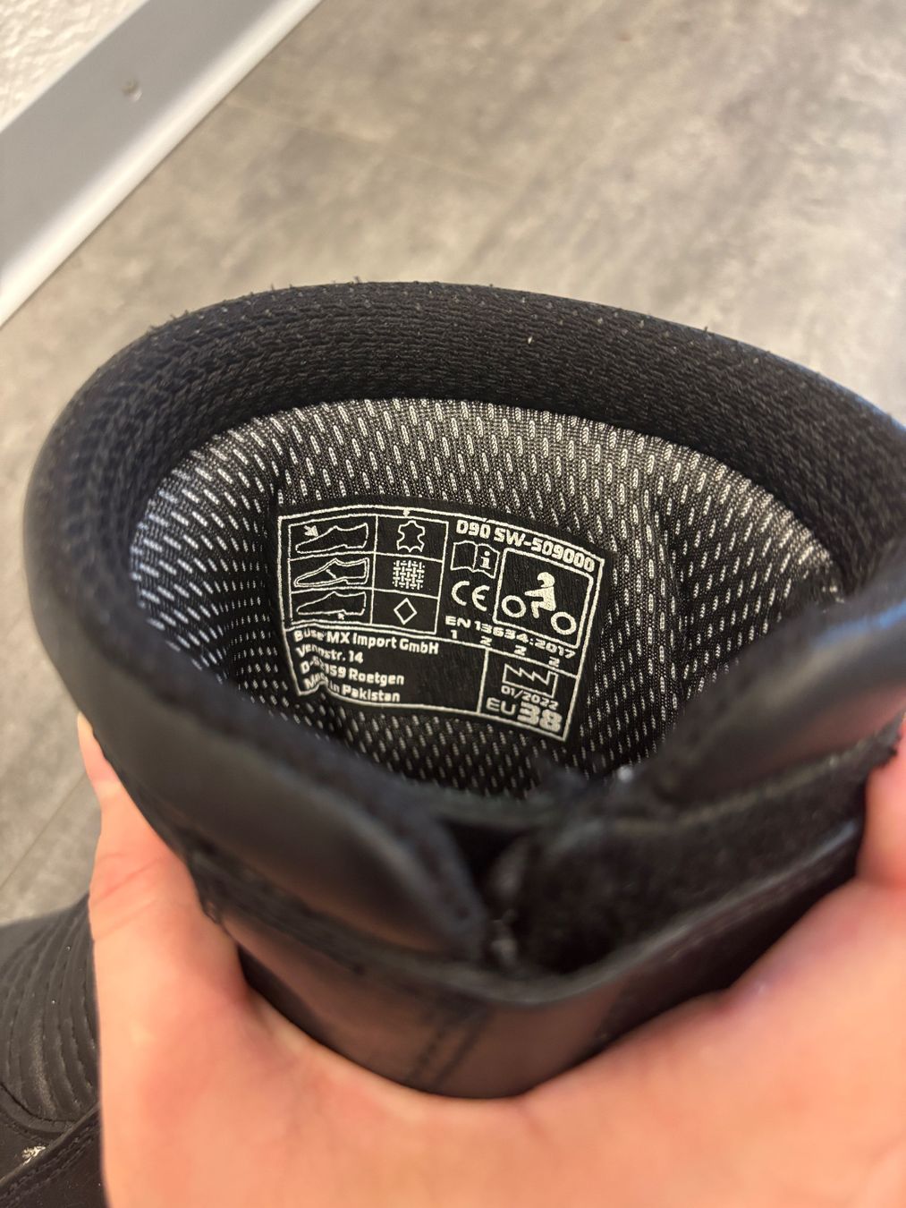 Scarpe da donna: Bottes moto compensée Büse t.38 – Usato da Siviriez venduto da Marine.27 2