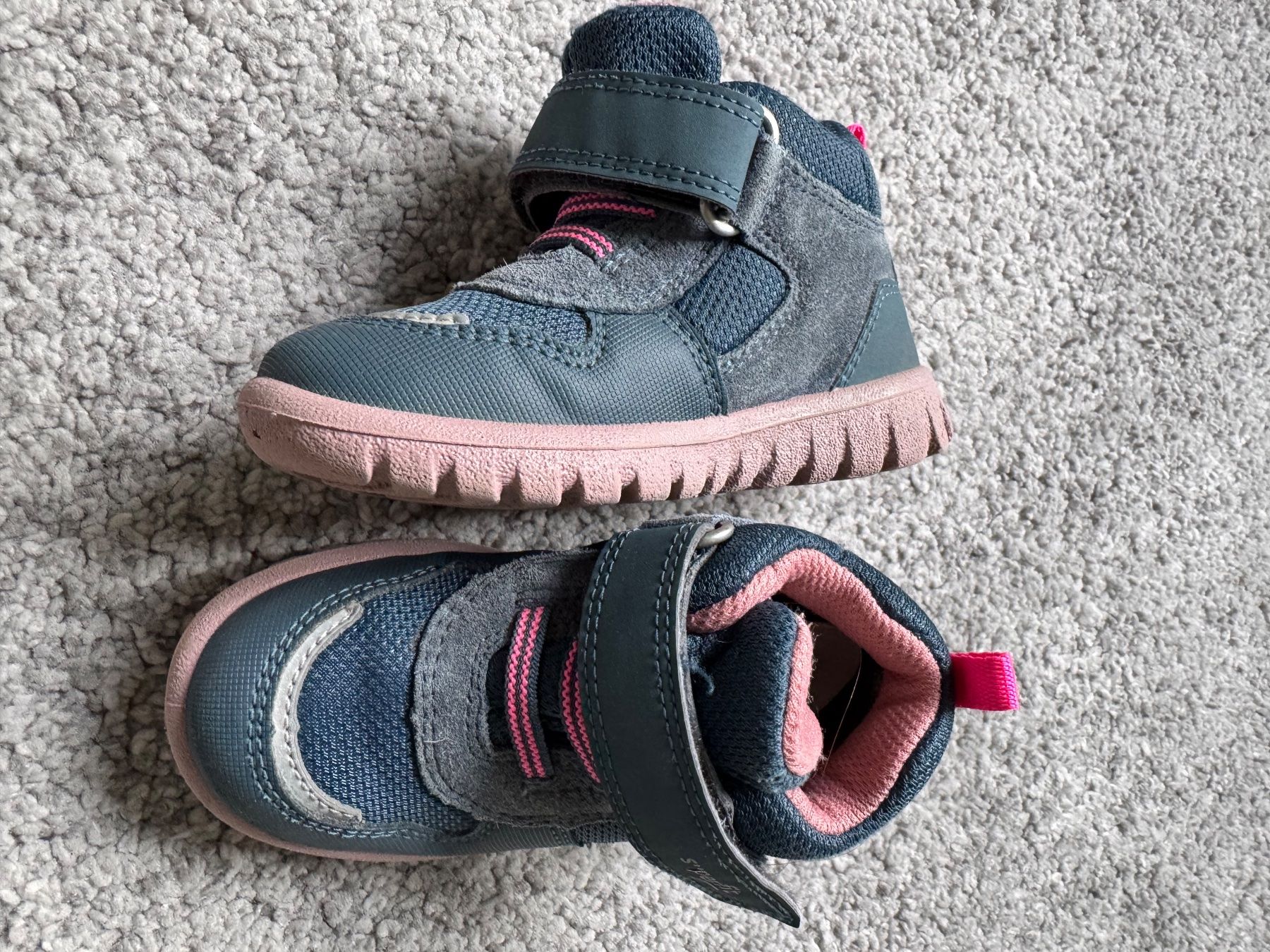 Superfit Scarpe per ragazze: Superfit Schuhe Gr. 22 – Usato da Wettswil venduto da claudiahel 1