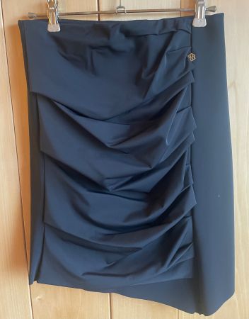 Eren skirt ina kess nie getragen