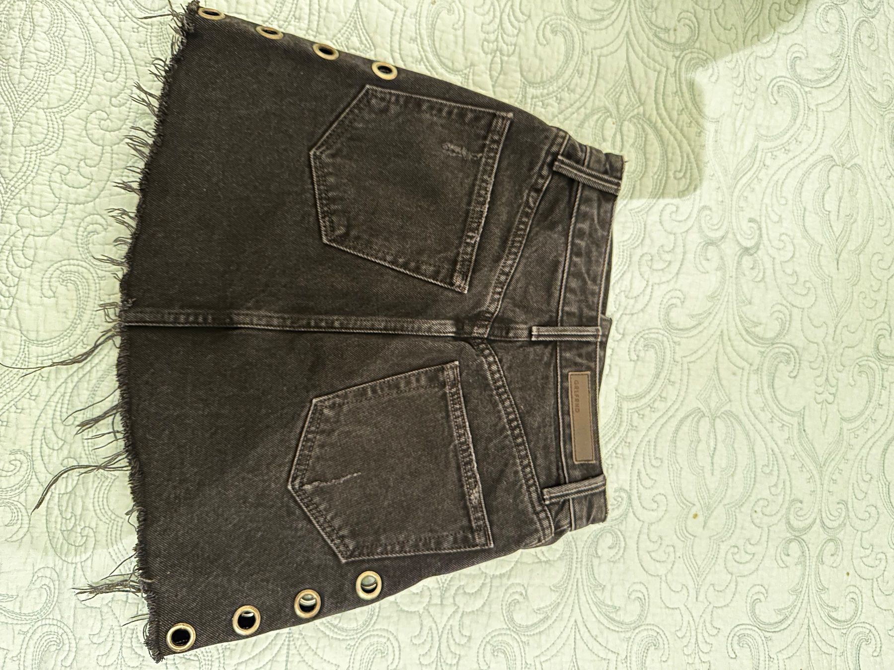 Gonne: GRLFRND denim mini skirt black – Nuovo (secondo la descrizione) da Zürich venduto da ThBaem