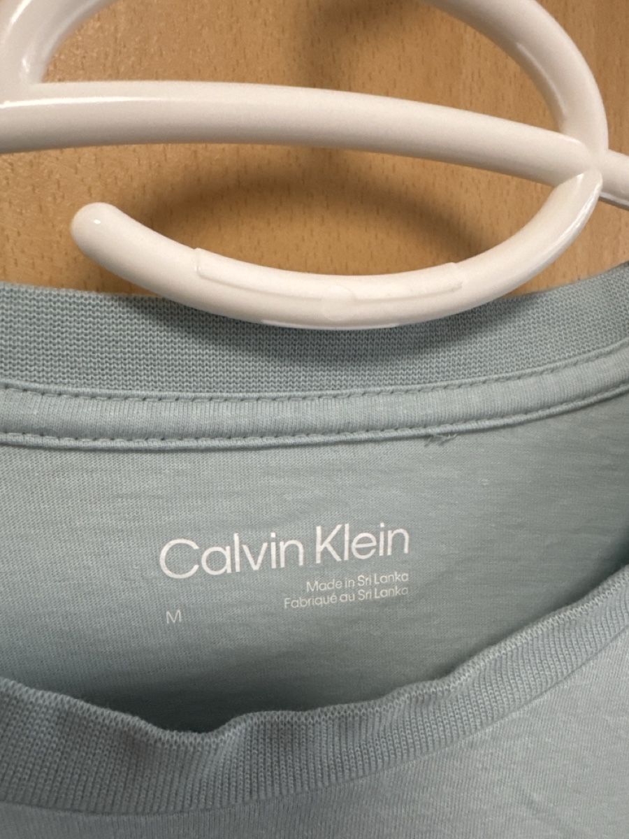 Calvin Klein T-shirt: Calvin Klein T-Shirt, hellblau, Grösse M – Nuovo (secondo la descrizione) da Thun venduto da Vans_98 1