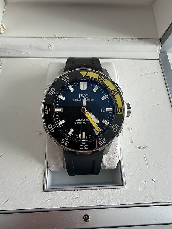 IWC Orologi: IWC Aquatimer ab Service – Usato da Zürich venduto da timeio