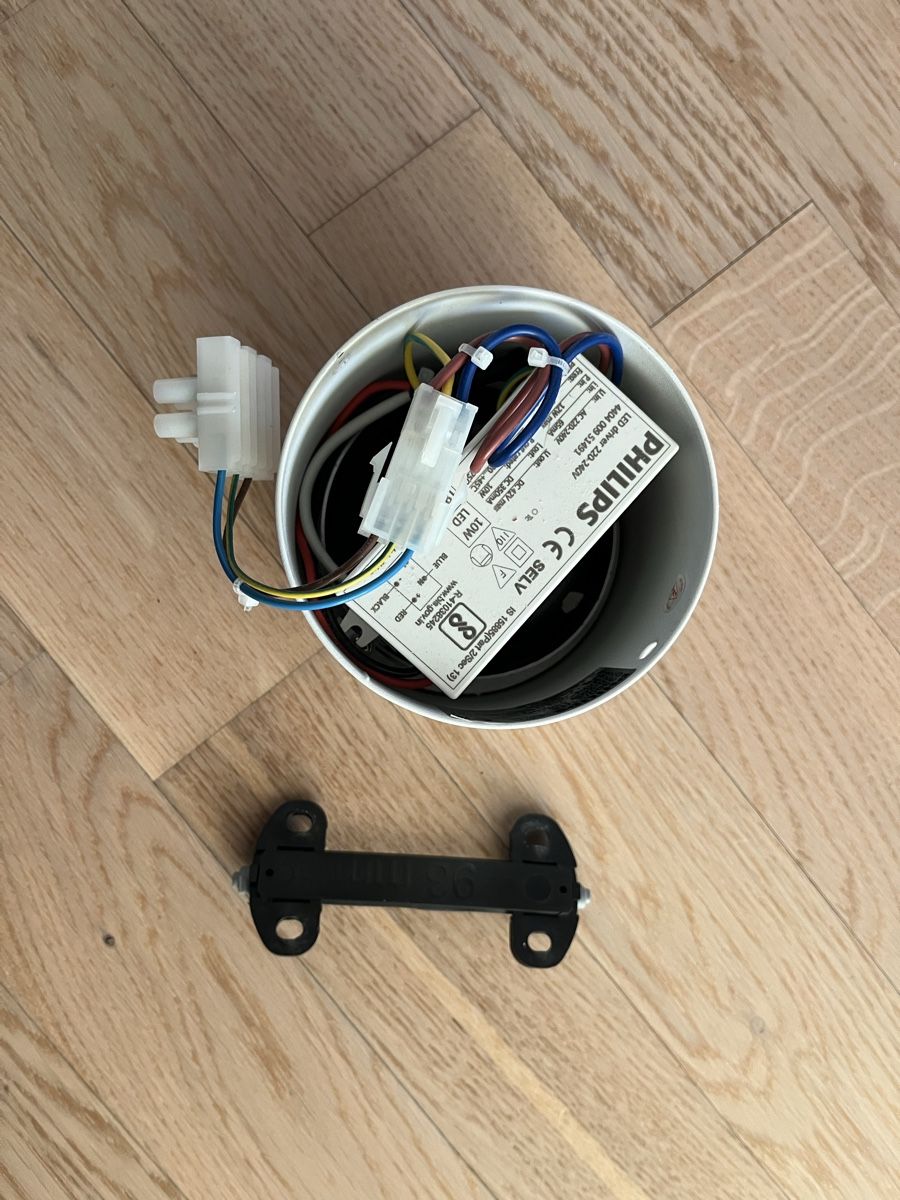 Philips Kronleuchter & Deckenlampen: Philips LED – Gebraucht aus Arbon von Vauxhall92 1
