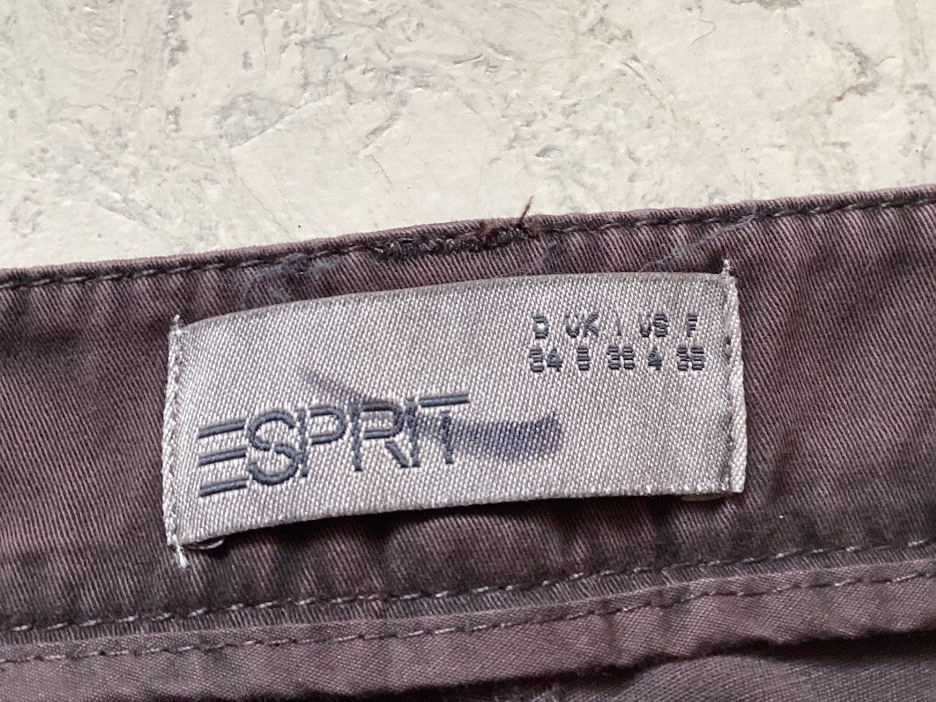 Esprit Pantaloni: ESPRIT Capri Hose Gr 34 neu – Nuovo e nell'imballaggio originale da Wassen UR venduto da SABDOM 2